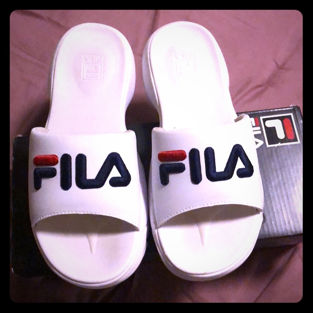 FILA DISRUPTOR BOLD SLIDE